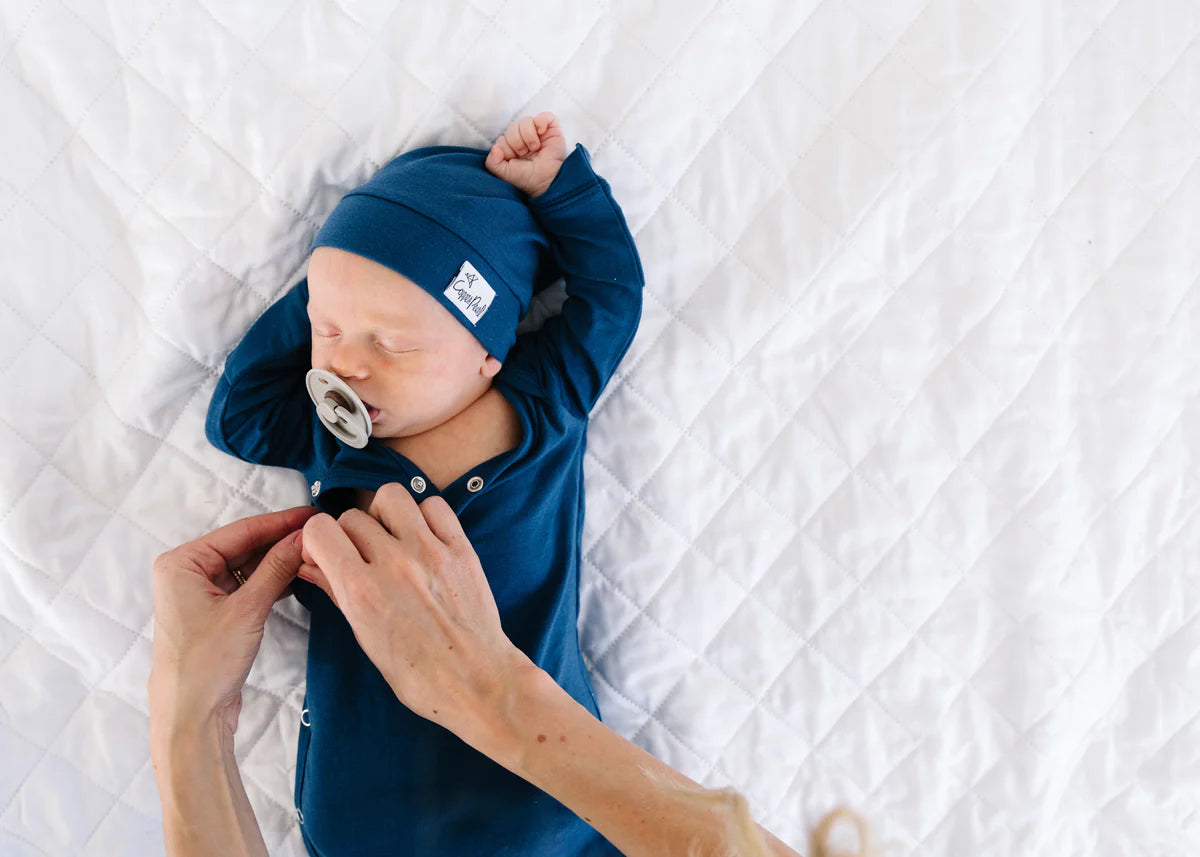 River Newborn Knotted Gown